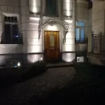 Hoza 50 With A Balcony In Close Center Warszawa