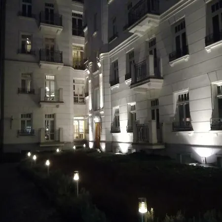Appartamento Hoza 50 With A Balcony In Close Center Varsavia